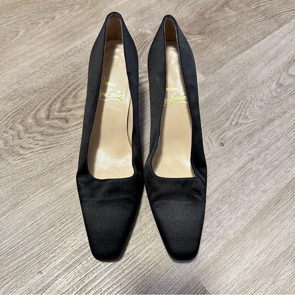 Vintage Authentic Christian Louboutin Satin Heels - size 27 - Picture 2 of 10